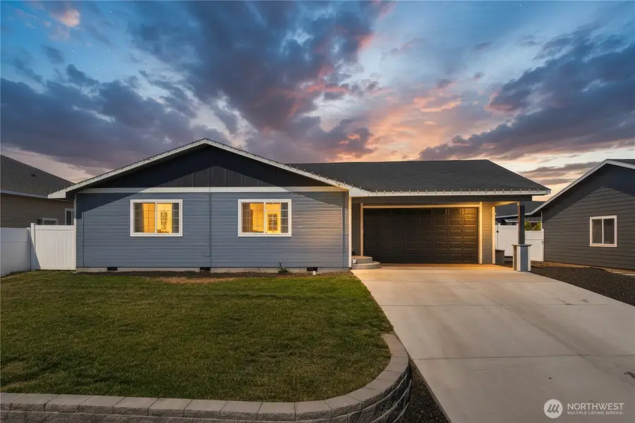 609 Eagle Nest Drive, Granger, WA 98932 - #2
