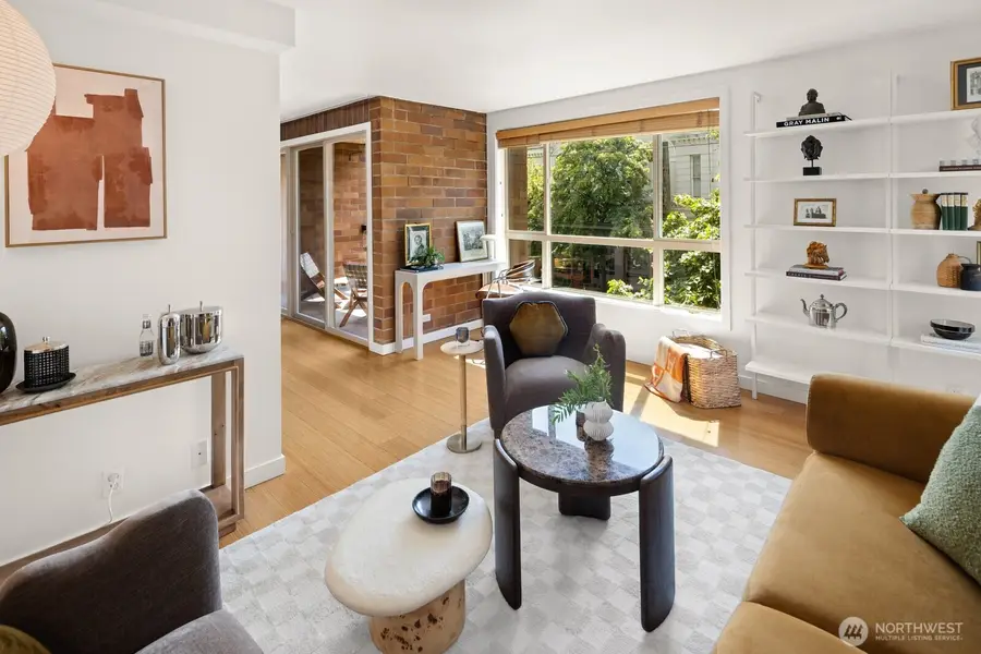 905 Cherry Street #205, Seattle, WA 98104 - #2
