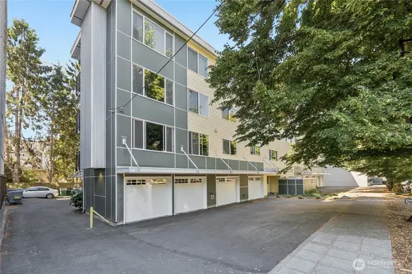 1743 NW 57th Street #406, Seattle, WA 98107