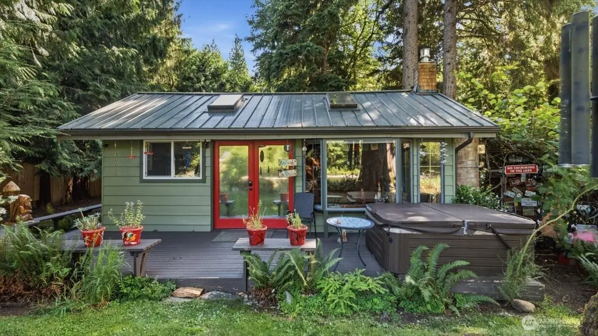 18235 642nd Avenue Ne, Baring, WA 98224 - #1