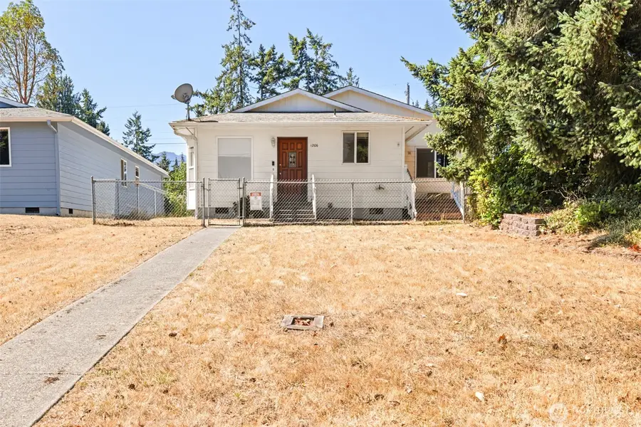 1206 W 15th Street, Port Angeles, WA 98363 - #2