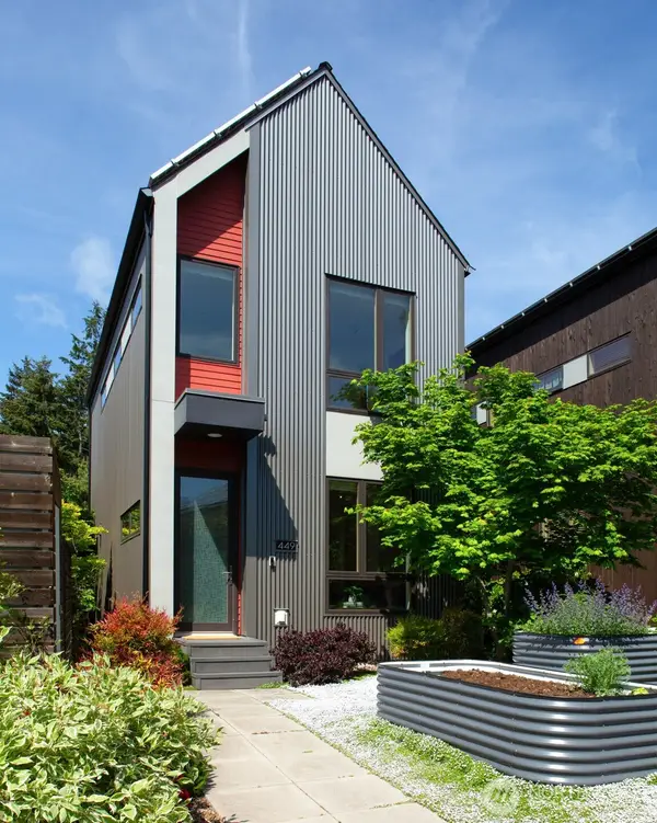 449 Sprout Path Nw, Bainbridge Island, WA 98110