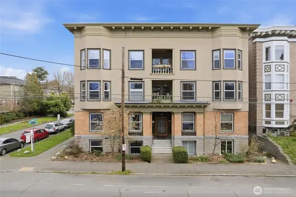 1732 15th Street #3, Seattle, WA 98122