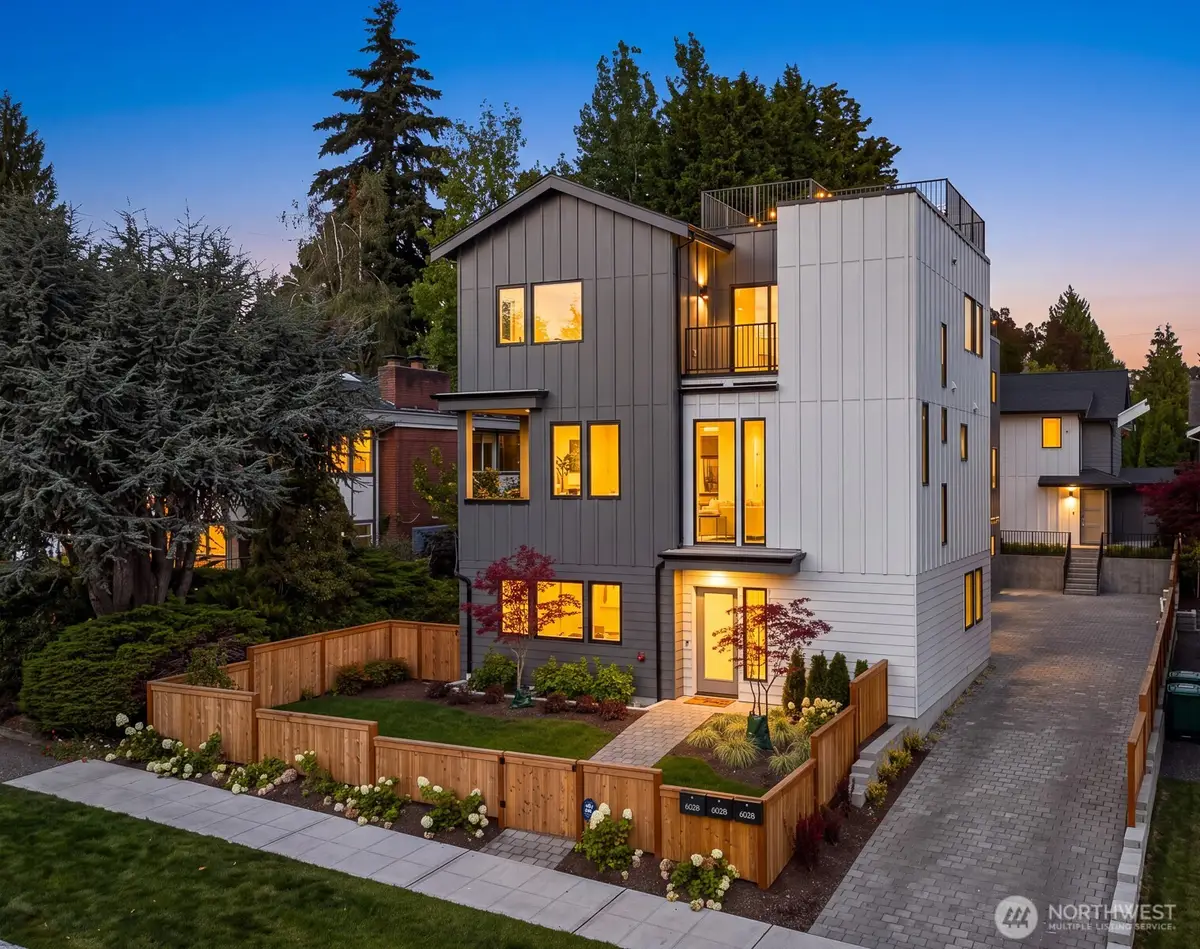 6026 41st Avenue Ne, Seattle, WA 98115 - #1