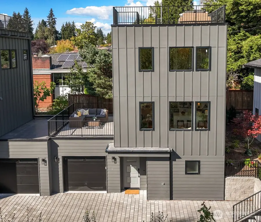 6028 41st Avenue Ne, Seattle, WA 98115 - #3
