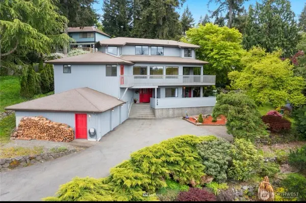 739 NE Woods Court, Bremerton, WA 98311