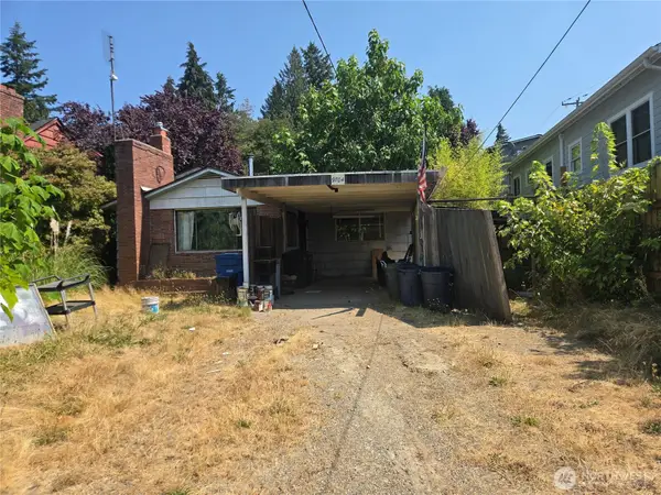 9704 8th Avenue Ne, Seattle, WA 98115