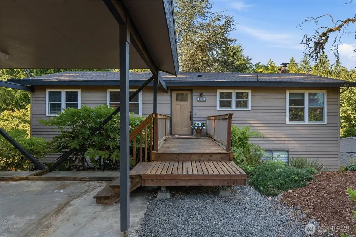 1916 NE Cady Street, Bremerton, WA 98310 - #1