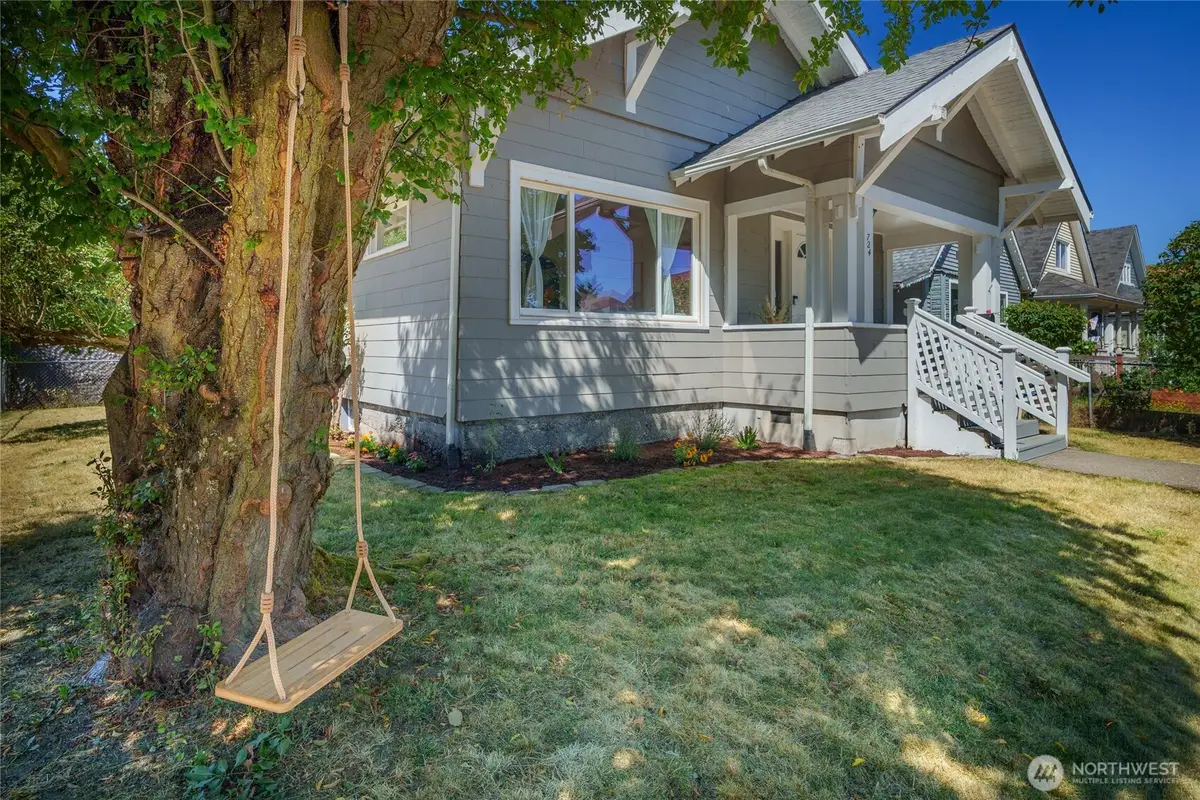 724 S Cushman Avenue, Tacoma, WA 98405 - #1