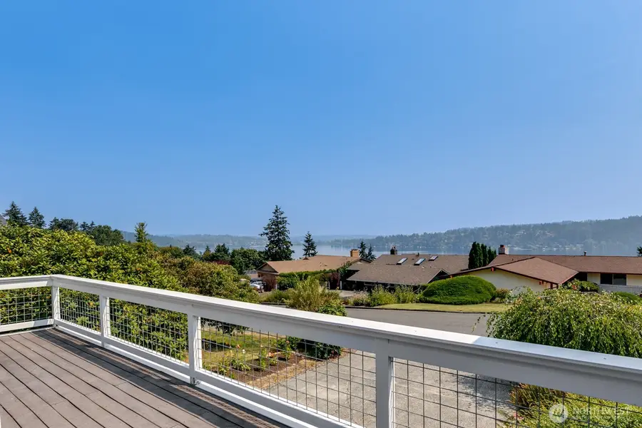 14805 37th Avenue Ne, Lake Forest Park, WA 98155 - #3