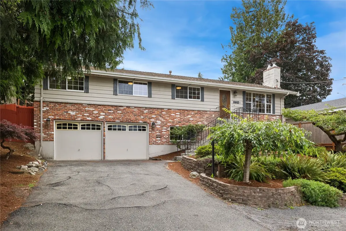8912 229th Place Sw #A, Edmonds, WA 98026 - #1