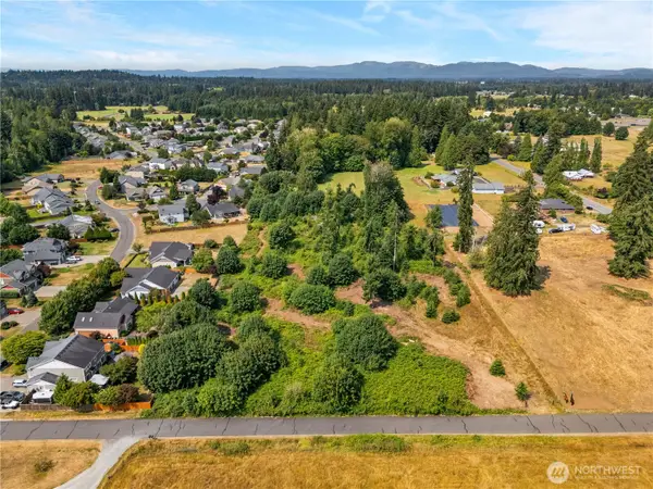 9011 Marie Street Se, Olympia, WA 98501