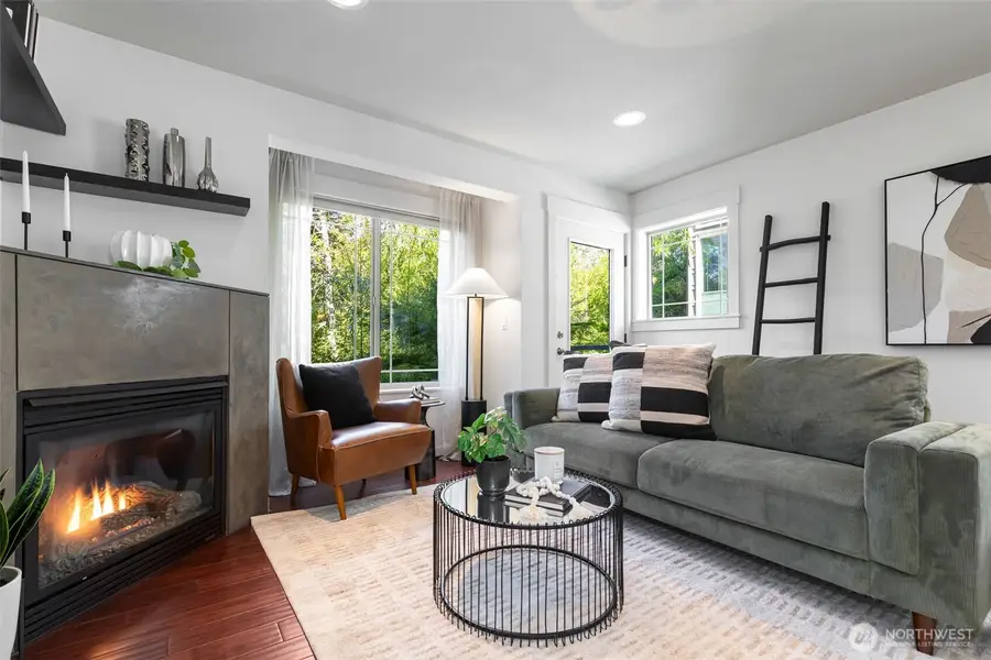 4507 Linden Avenue N #A, Seattle, WA 98103 - #2