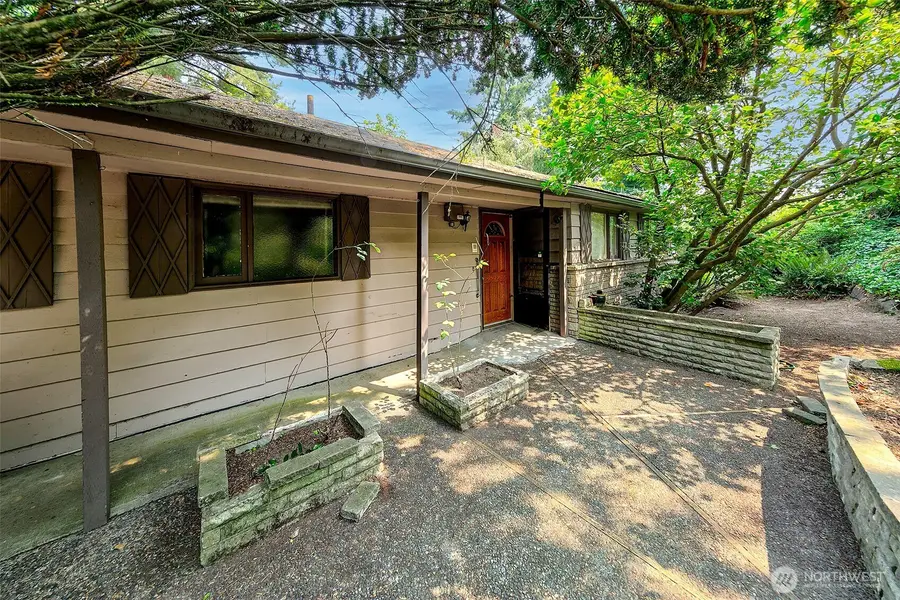 14048 41st Avenue Ne, Seattle, WA 98125 - #2