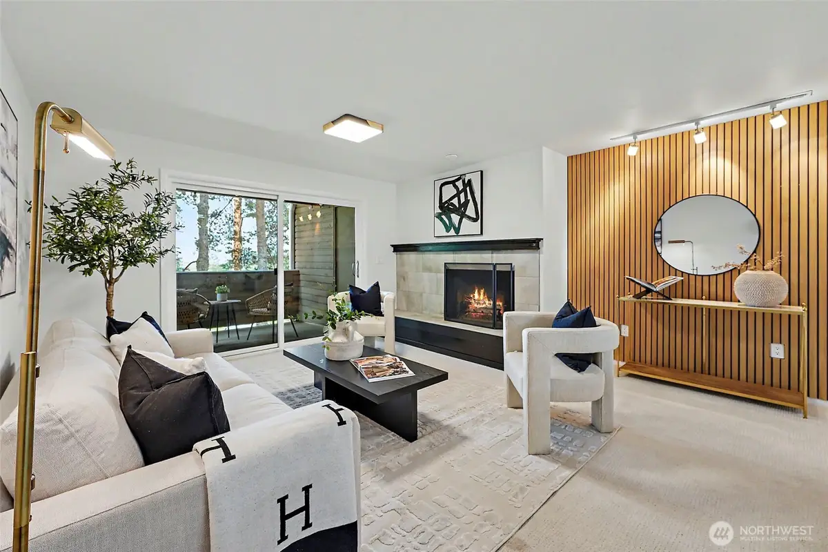 13605 NE 8th Street #203, Bellevue, WA 98005 - #1