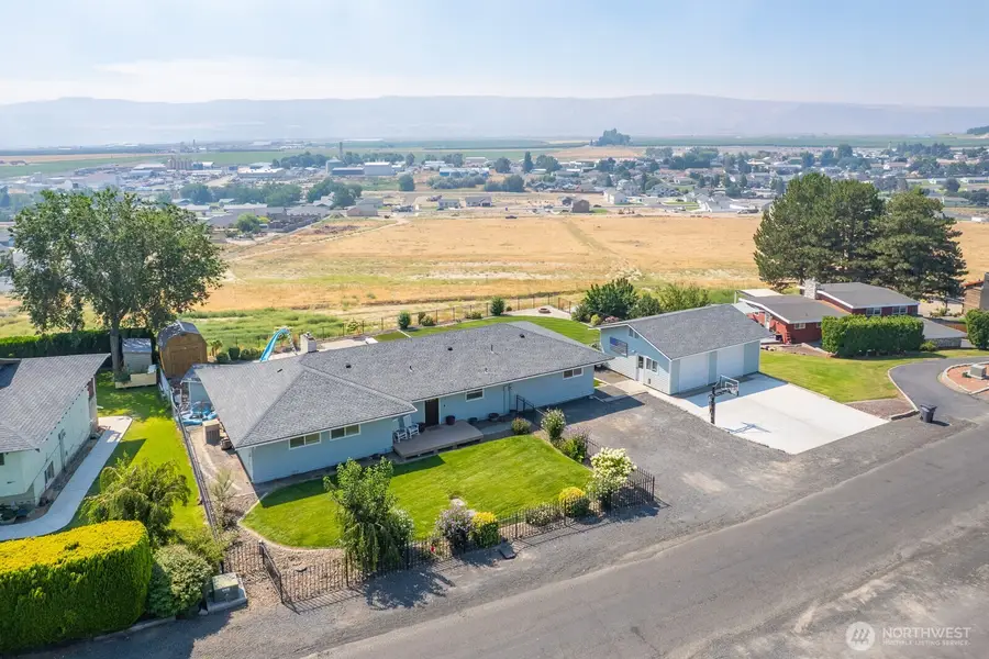 225 NE Widmer Drive, Royal City, WA 99357 - #3