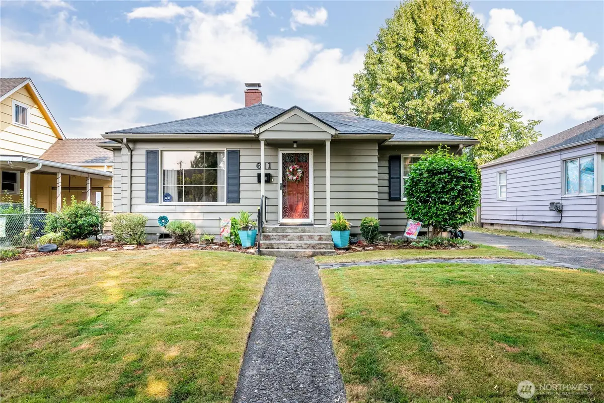611 24th Avenue, Longview, WA 98632 - #1