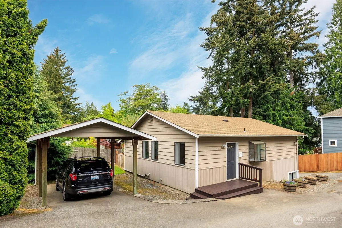 19708 North Park Avenue N, Shoreline, WA 98133 - #1