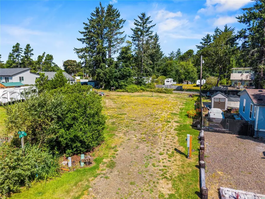 1655 195th Street #6, Long Beach, WA 98631 - #2