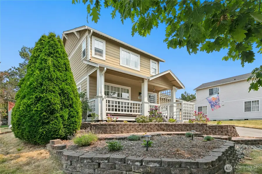 2188 SW Sunnyside Avenue, Oak Harbor, WA 98277 - #3
