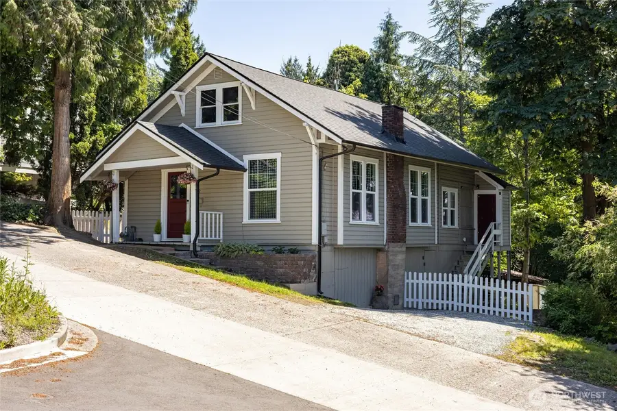 112 E Division Street, Mount Vernon, WA 98274 - #2
