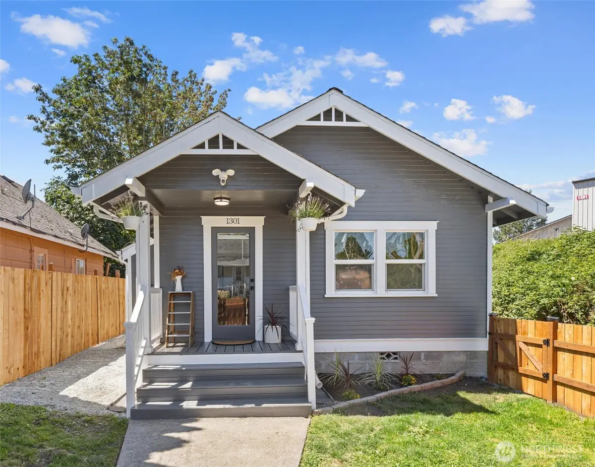 1301 Walter Street, Mount Vernon, WA 98273 - #1