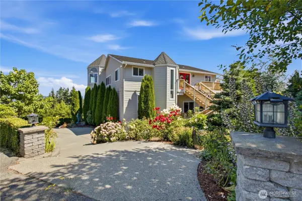 6203 Watchtower Road Ne, Tacoma, WA 98422