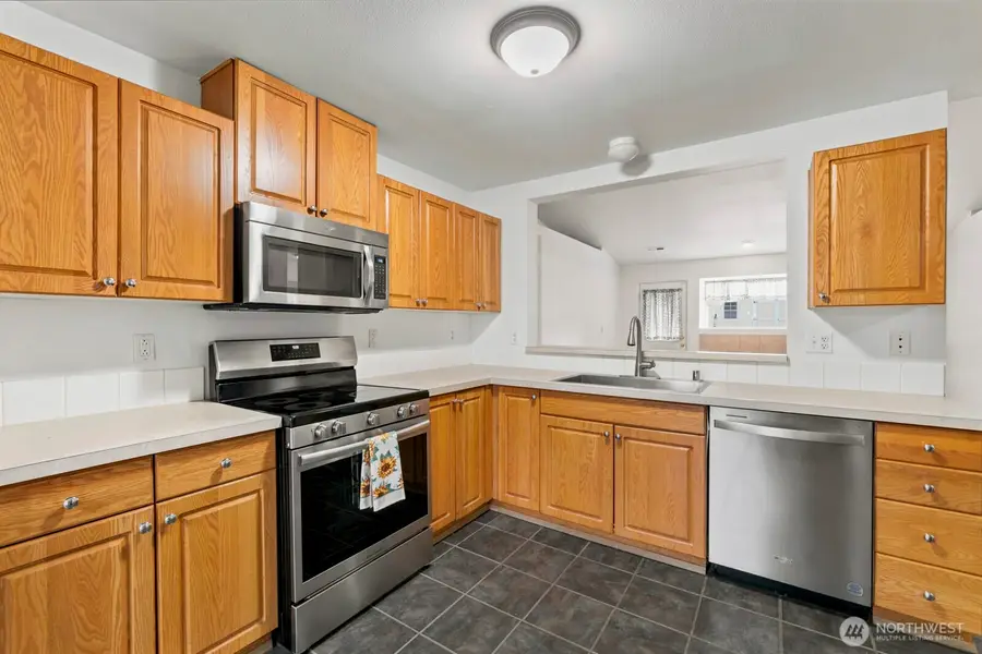 10642 Van Norhop Street Se, Yelm, WA 98597 - #3