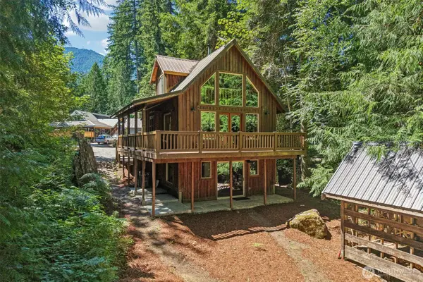 75742 NE 123rd Street, Skykomish, WA 98288