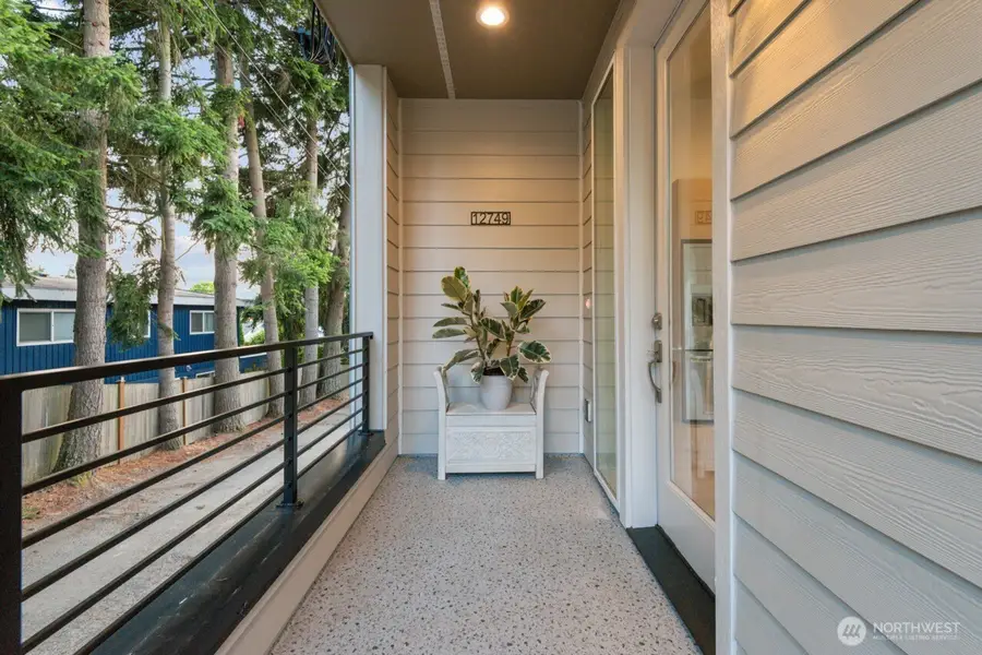 12749 37th Avenue Ne, Seattle, WA 98125 - #3