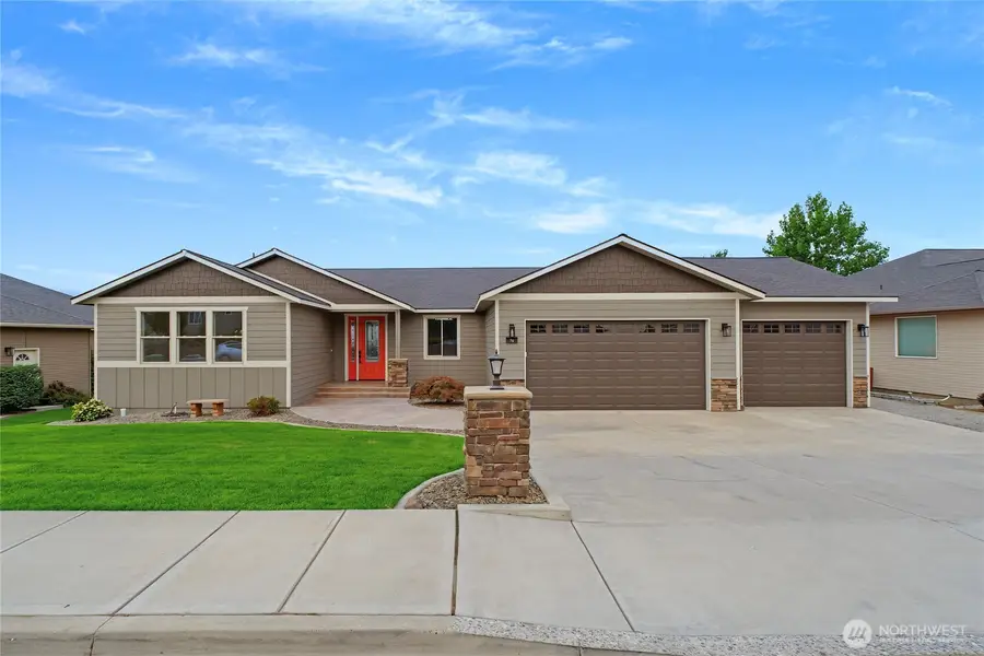 76 S Meadowbrook Lane, East Wenatchee, WA 98802 - #2