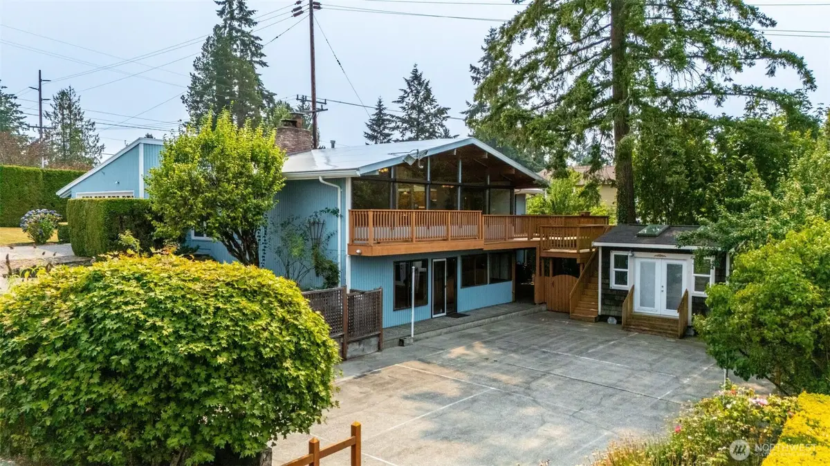 19505 45th Avenue Ne, Lake Forest Park, WA 98155 - #1