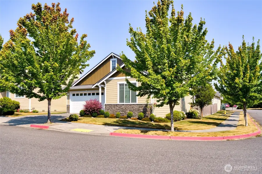 1758 Hillcrest Loop, Mount Vernon, WA 98274 - #2