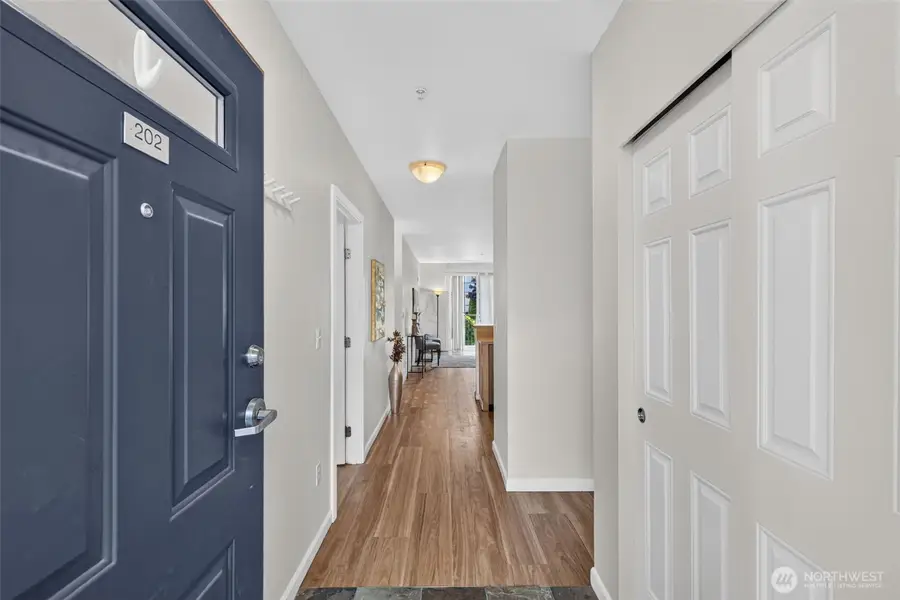 1220 E Columbia Street #202, Seattle, WA 98122 - #3