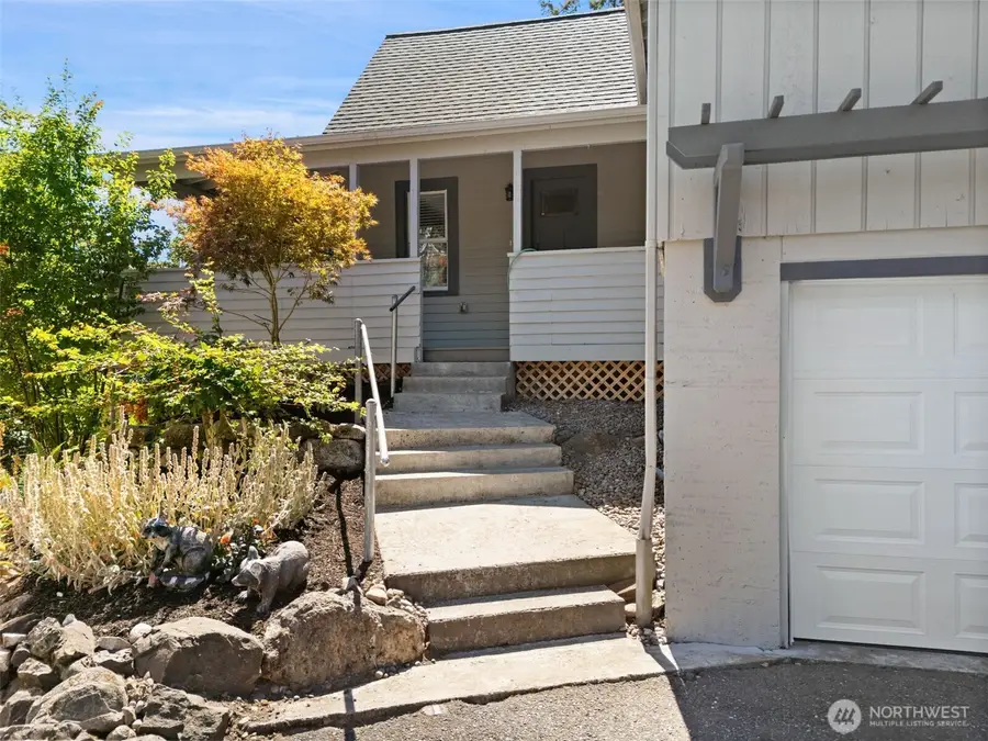 4683 W Sherman Heights Road, Bremerton, WA 98312 - #3
