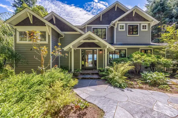 7404 SW 255th Street, Vashon, WA 98070