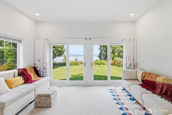 108 N Livingston Bay Road, Camano Island, WA 98282