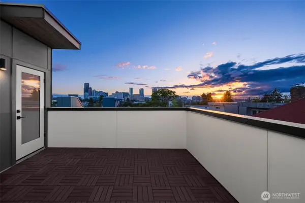 821 17th Avenue, Seattle, WA 98144