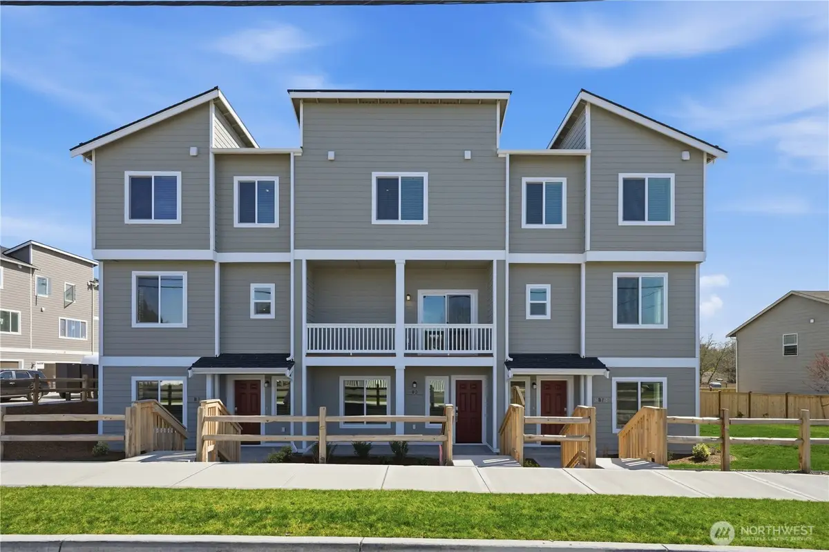9811 31st Avenue Se #E4, Everett, WA 98208 - #1
