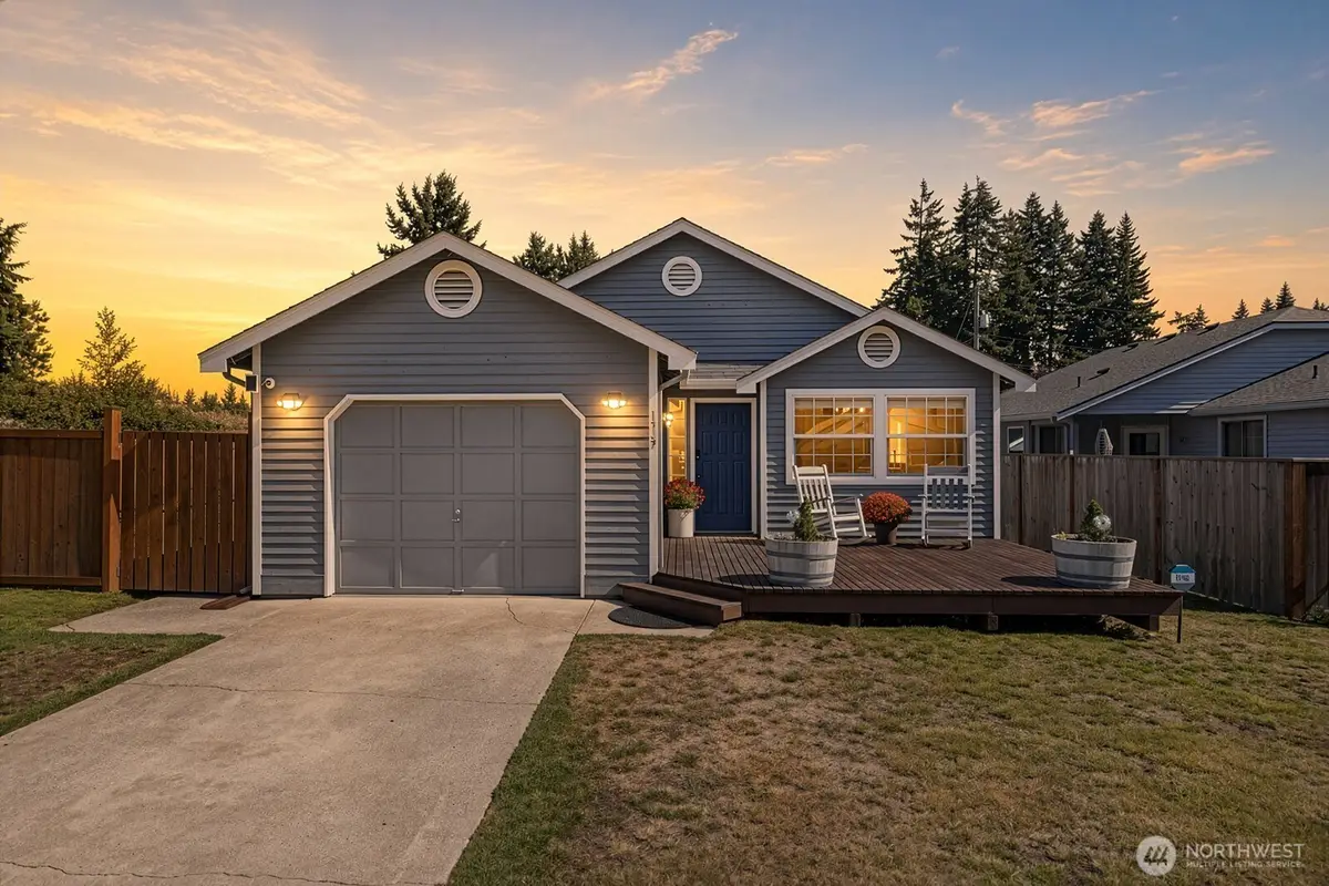 1737 W 15th St, Port Angeles, WA 98363 - #1