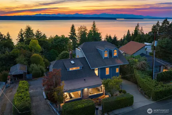 15901 23rd Avenue Sw, Burien, WA 98166
