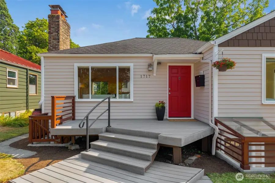 1717 N 82nd Street, Seattle, WA 98103 - #2