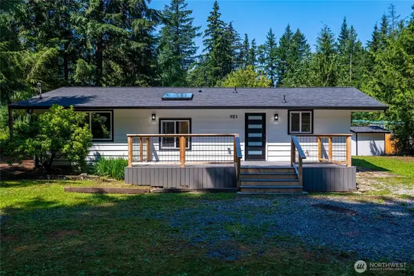 921 Ruby Valley Court, Maple Falls, WA 98266