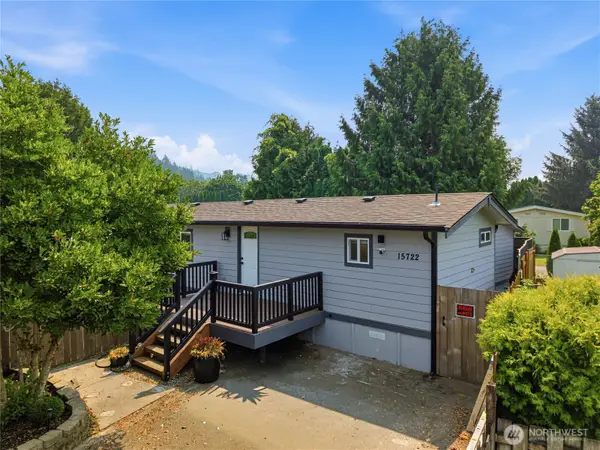 15722 52nd Street E #11, Sumner, WA 98390