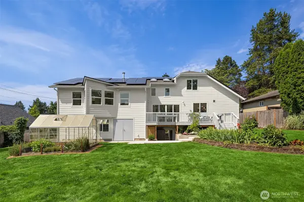 12453 NE 104th Street, Kirkland, WA 98033