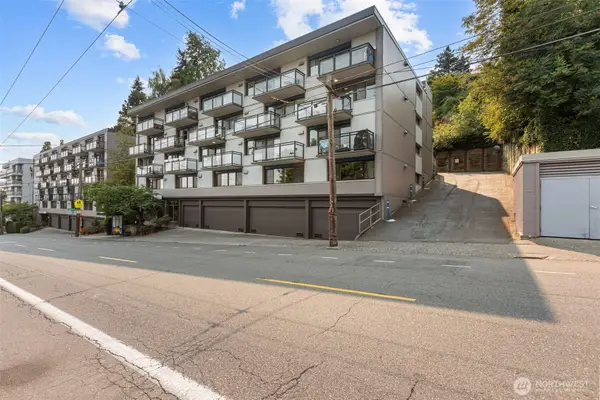 1601 Taylor Avenue N #204, Seattle, WA 98109