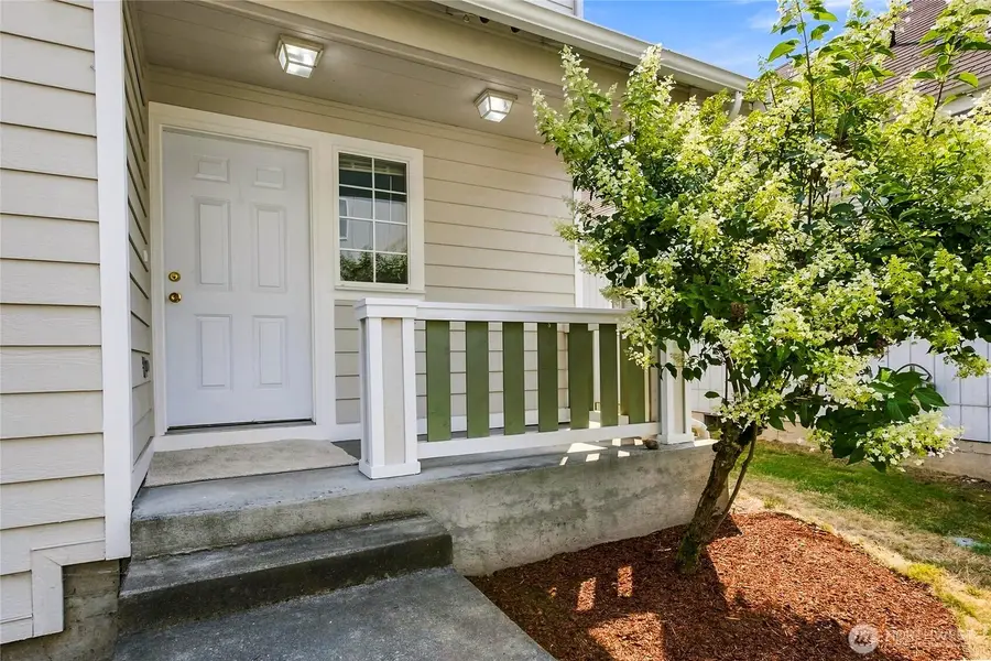 910 27th Avenue Se, Puyallup, WA 98374 - #2