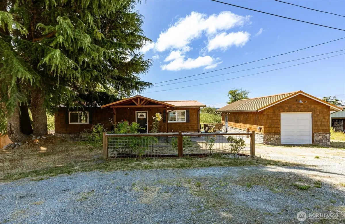 854 Burroughs Avenue, Oak Harbor, WA 98277 - #1