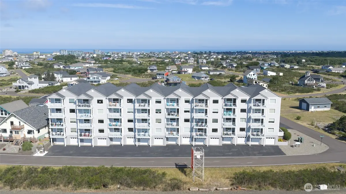 401 Westport View Sw #203, Ocean Shores, WA 98569 - #1