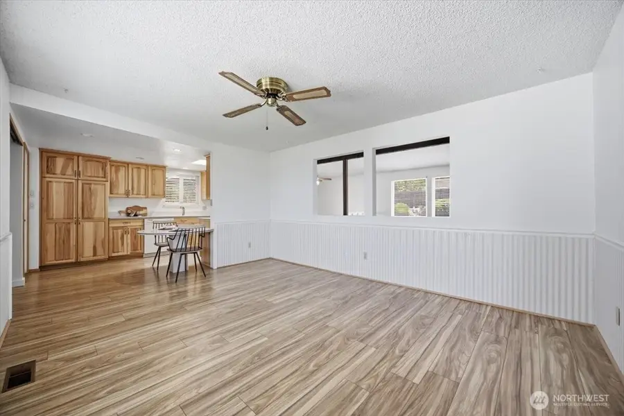 5915 W Victoria Ave, Kennewick, WA 99336 - #3